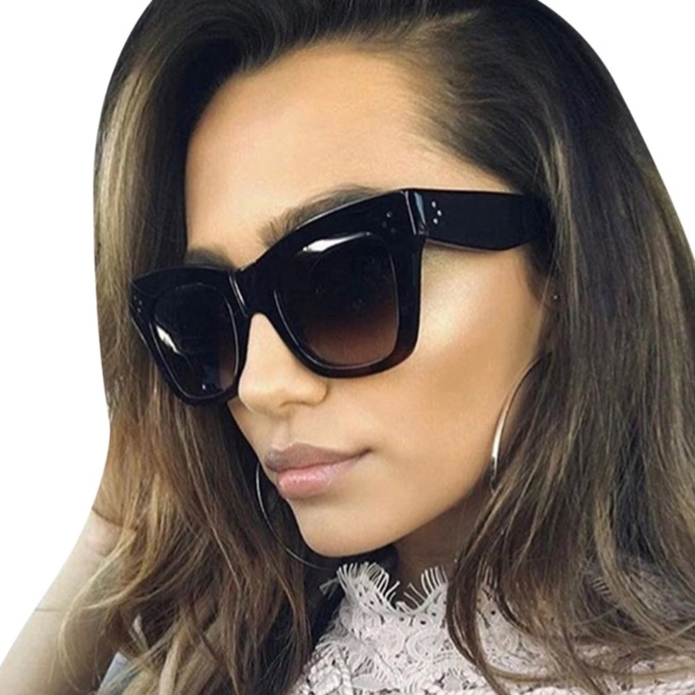 New! Black Oversized Sunglass - Picture 7 of 9